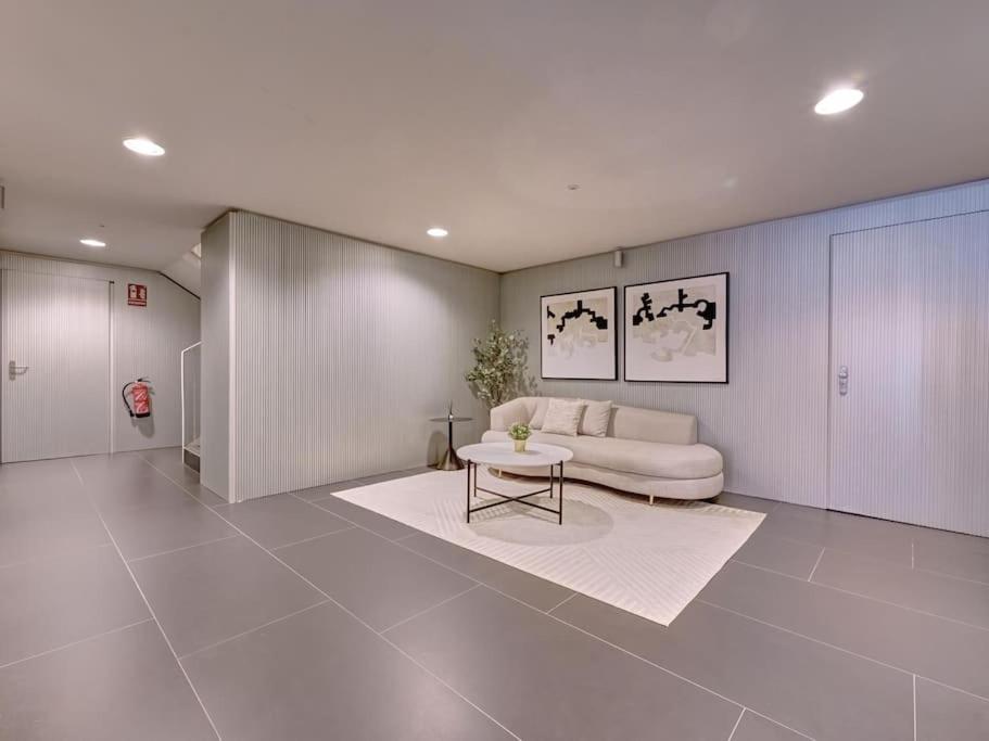 Apartamento Salesianos By Clabao Pamplona Exterior photo
