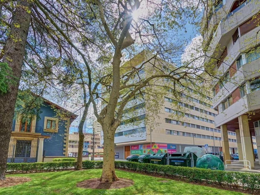 Apartamento Salesianos By Clabao Pamplona Exterior photo