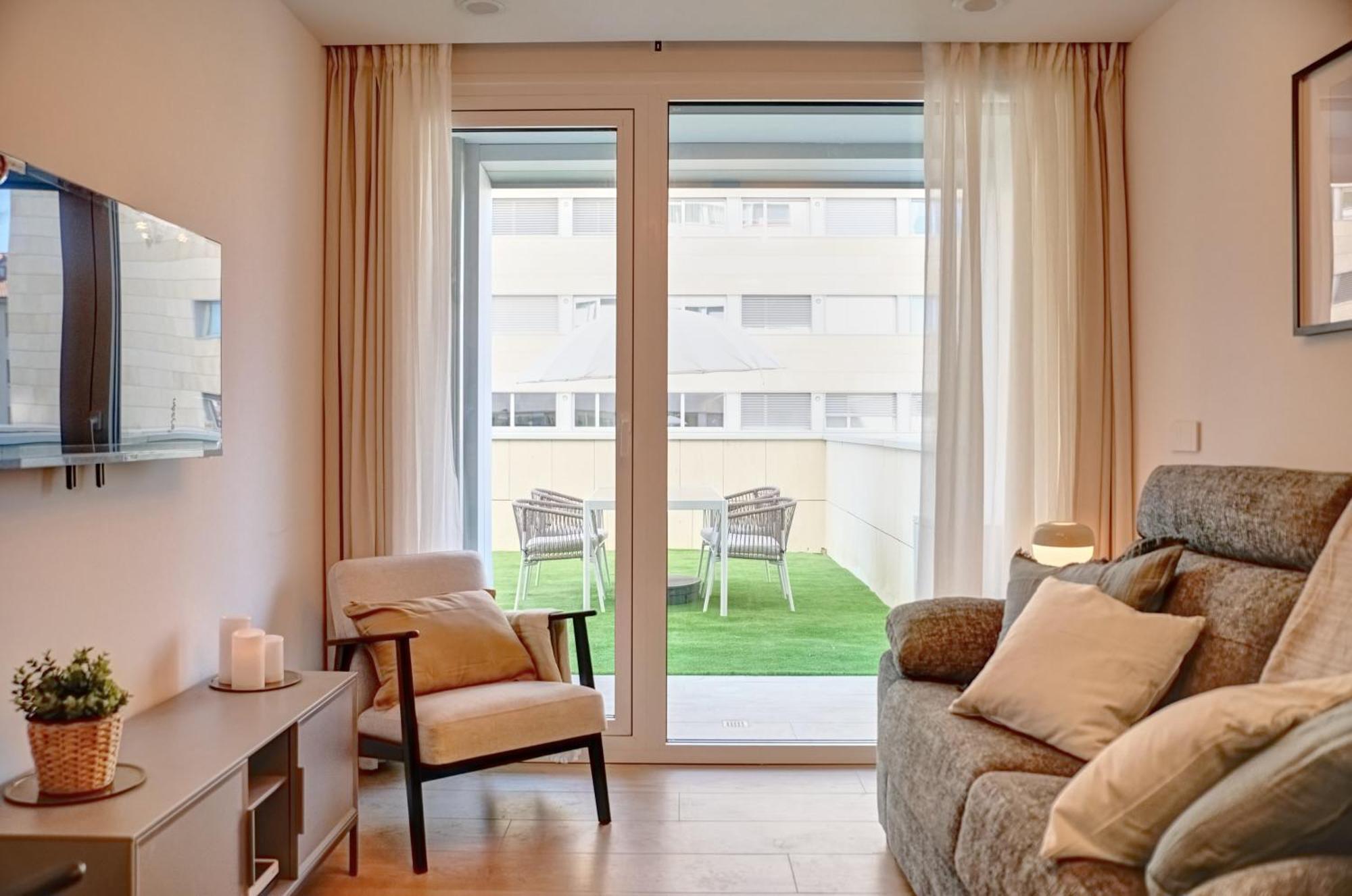 Apartamento Salesianos By Clabao Pamplona Exterior photo