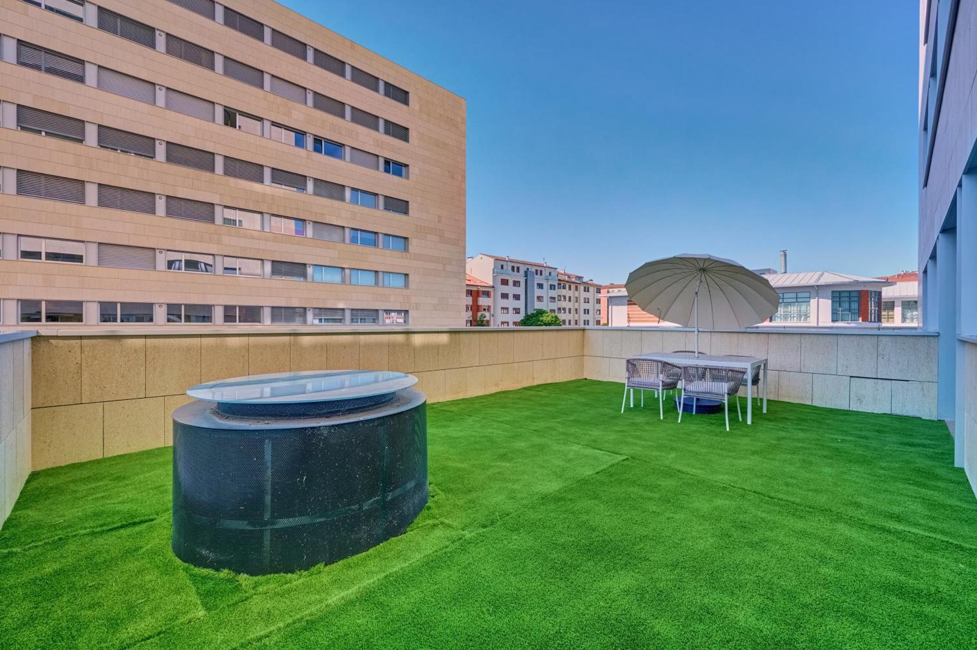 Apartamento Salesianos By Clabao Pamplona Exterior photo